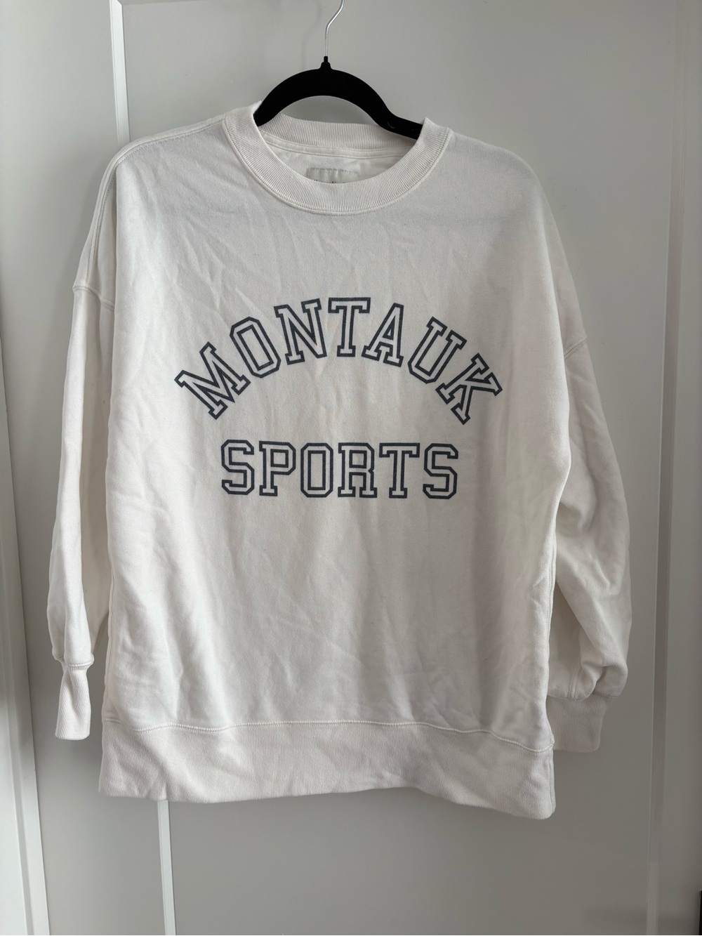 Abercrombie & Fitch White Montauk Sports Crewneck